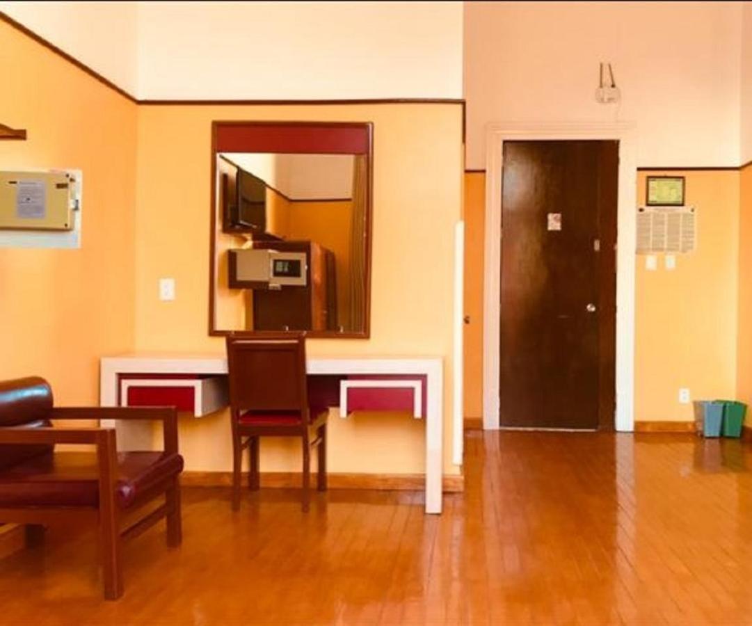 מקסיקו סיטי Hotel Isabel מראה חיצוני תמונה