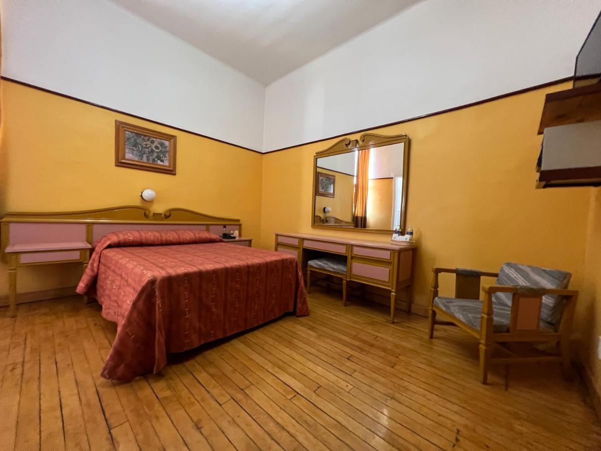מקסיקו סיטי Hotel Isabel מראה חיצוני תמונה