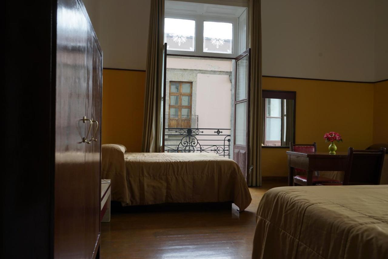מקסיקו סיטי Hotel Isabel מראה חיצוני תמונה